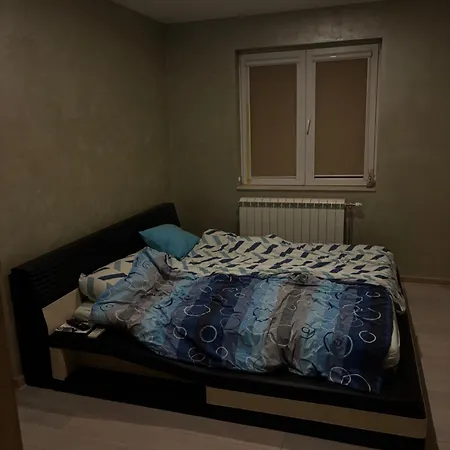 Luxurious With A Jaccuzi And 4 Bedrooms דירה